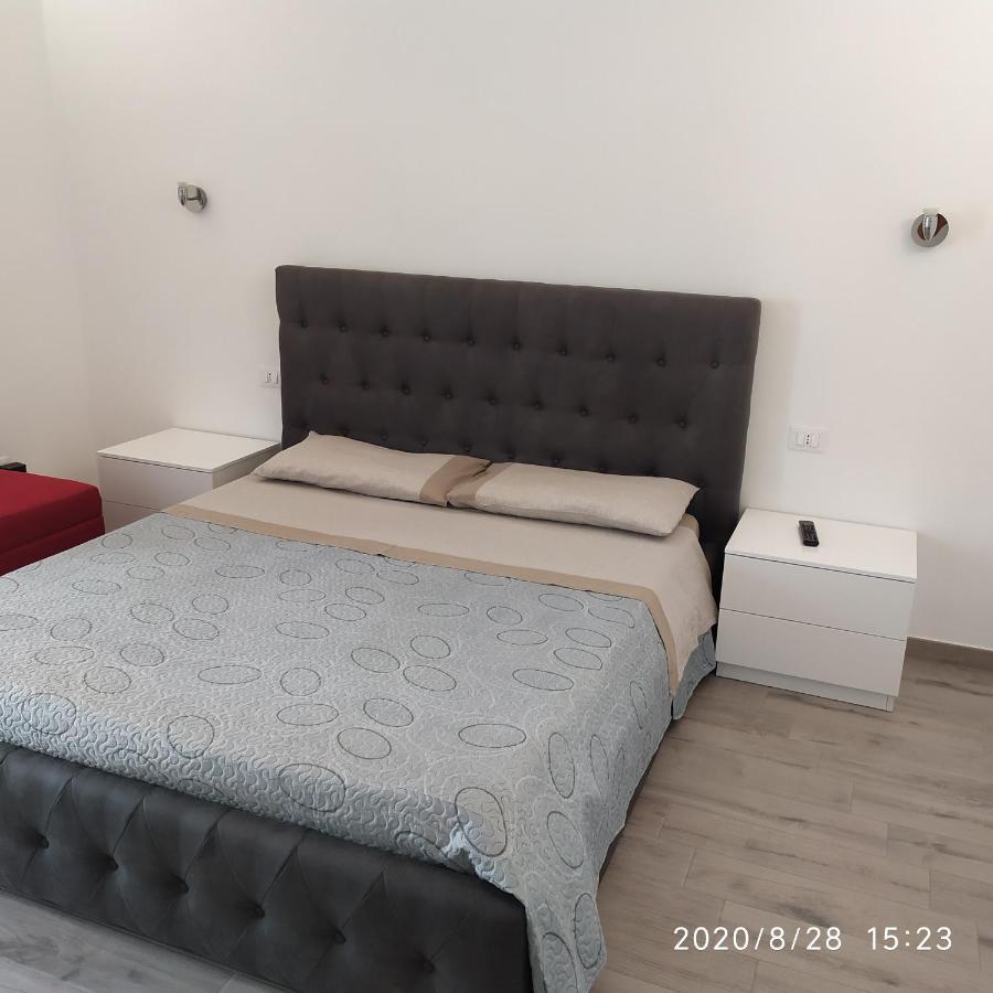 Casa Vacanze Dany Таранто Экстерьер фото