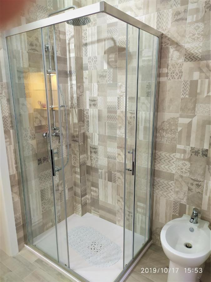 Casa Vacanze Dany Таранто Экстерьер фото